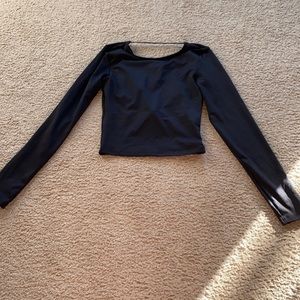 PINK long sleeve workout crop